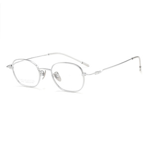 Montura de Gafas de Titanio Puro 9101, Ovaladas, Montura Completa, Ligeras, para Mujer, Gafas de Miopía Danyang, Lentes de Plástico - Product Image 1