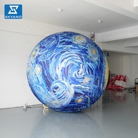 Ballon gonflable géant personnalisé de couleur claire avec boule astrale et lumières LED pour la décoration