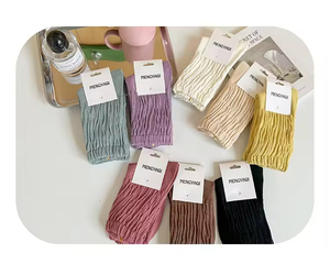 OEM Chaussettes Slouch Colorées Fantaisie pour Femmes Respirantes Douces Confortables Haute Qualité Vente en Gros - Product Image 5