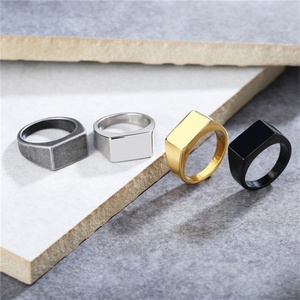 Anillo Minimalista con Letra Grabada Personalizada, Anillos Cuadrados en Blanco para DIY, Joyería - Product Image 3
