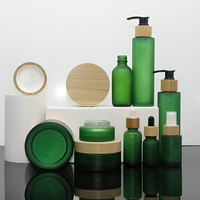 Costume vert émeraude haut de gamme personnalisable et respectueux de l'environnement pour l'emballage cosmétique en bambou/ensemble cadeau