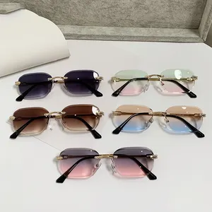 Gafas de sol cuadradas sin montura de lujo 8307 para mujer, gafas de sol de moda con degradado sin marco de diseñador de marca