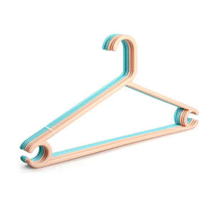 Colgador de ropa de plástico directo de fábrica, antideslizante, duradero, multiusos, percha para camisa, chaleco, armario, vajilla, gancho de PP - Product Image 1