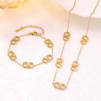 <strong>Best</strong> <strong>Selling</strong> Gold Plated Stainless Steel Monogram Jewelry Set <strong>Necklace</strong> Bracelet Trendy Fashion Accessories for Women