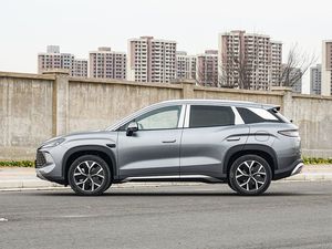 Véhicule BYD Song <span class=keywords><strong>L</strong></span>/Plus neuf, 0 km, entièrement démonté, ensemble complet, SUV d'usine, comme neuf - Product Image 3