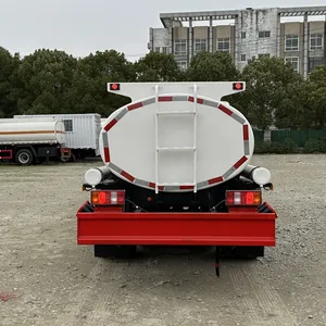Sinotruck Howo 4X2 high quality 10000L fuel dispenser tanker truck 10cbm oil tank truck