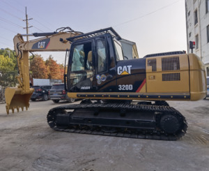 Excavatrice d'occasion CAT 320D de haute qualité, faible taux de panne, bien entretenue et stable, en bon état de fonctionnement - Product Image 3