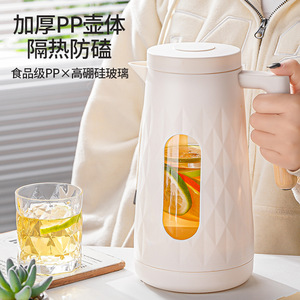 Carafe à eau froide grande capacité avec intérieur en verre et poignée en bois pour la maison et les fêtes - Product Image 2
