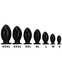 Jouet sexuel anal en TPE noir extra large Rugby - 6 tailles, 100% imperméable, matériau souple, extenseur anal pour masturbation en extérieur