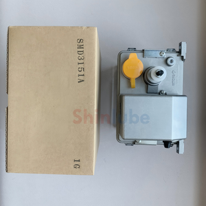 Bomba Motorizada Monofásica SHOWA de Japón, Totalmente Motorizada por Resistencia, E220V, SMD 3151A, 100V, Sistema de Lubricación de Semicyclos de 1.5L - Product Image 4