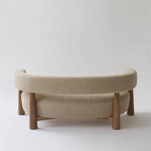 Canapé de salon minimaliste en forme d'arc, design incurvé, style Wabi Sabi, mobilier décontracté - Product Image 3