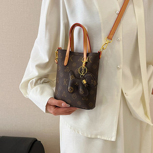 2025 INS Women's <strong>Bag</strong> Hot Sale New High Quality Retro Print <strong>Mobile</strong> Phone <strong>Bag</strong> Long Shoulder Strap Fashion Shoulder Crossbody <strong>Bag</strong> - Product Image 3