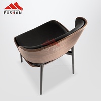 Chaise de restaurant de café de haute qualité au design moderne avec revêtement en cuir PU, chaise de salle à manger d'hôtel, pieds en métal pour bureau à domicile, cuisine