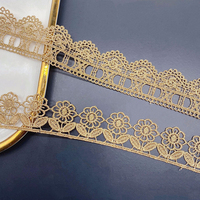 Belle bordure en dentelle filet brodée métallique dorée brillante – Dentelle à bordure dorée