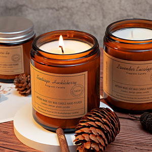 Velas Aromáticas LunaLith al por Mayor con Logotipo Personalizado, 100g, Cera de Soja de Lujo, Frasco de Vidrio Ámbar, para Bodas, Diwali y Regalos de San Valentín - Product Image 4