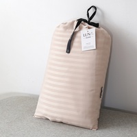 Ensemble de literie en microfibre douce à rayures de 1 cm, ensemble de housse de couette et de draps de lit de luxe pour hôtel, taille king, 4 pièces