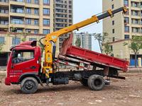 Guindaste Montado em Caminhão Usado de 4 Toneladas e 8m Confiável com Caixa Basculante para Carregamento e Transporte em Canteiro de Obras