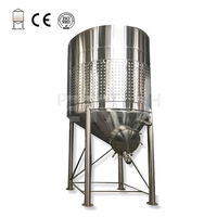 Réservoir de stockage Pretank équipement de brassage de vin chauffage à vapeur maison micro brasserie machine de fabrication de vin fermenteur carré