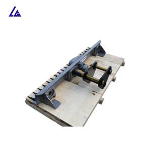 Tondeuse à moteur de sécurité supérieure pour cabine d'excavatrice de 1,5 à 5 tonnes, protégeant les opérateurs des débris et des objets tombants - Product Image 2