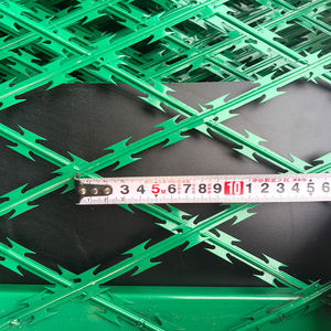 Высокозащитная колючая проволока с оцинкованными лезвиями для защиты периметра и обеспечения безопасности объектов - Product Image 6