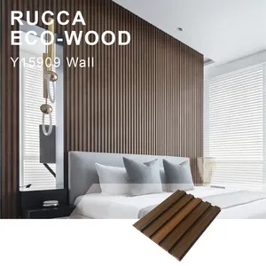 Rucca קל להתקין אגוז צבע עץ אקו רבד דקורטיבי קיר חיפוי 156*9 WPC פנלים