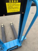 Direkt vom Hersteller: Hydraulischer Kleiner Handgesteuerter Elektro-Gabelstapler, Manuell 500kg 1000kg Handgeschobener Gabelstapler, Selbsthebender Stapler