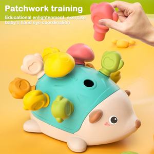 Jouet Montessori hérisson <span class=keywords><strong>motricité</strong></span> fine jouet sensoriel pour bébé <span class=keywords><strong>de</strong></span> <span class=keywords><strong>18</strong></span> + <span class=keywords><strong>mois</strong></span> cognition des couleurs activité d'apprentissage des nombres jouet éducatif - Product Image 3