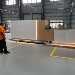 Bancone Reception Personalizzato per Ospedali, Cliniche e Studi Medici - Tavolo Reception su Misura per Uffici Medici - Product Image 2