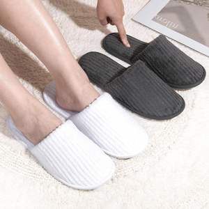 Pantuflas Desechables Blancas Cómodas para Huéspedes, Paquete para Hotel, Spa, Viajes, Hogar, Aptas para Adultos, Punta Cerrada, Súper - Product Image 3