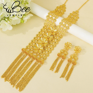 Parure de bijoux vintage africains plaqués or, collier et boucles d'oreilles de mariée nigériennes, vente en gros - Product Image 5
