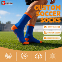 Chaussettes de sport OEM en gros pour hommes, en coton, haute élasticité, couleur unie blanc et noir, socquettes de sport
