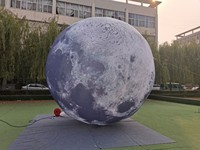 Modèle de ballon géant gonflable de la série Universe 4M avec décoration carrée Led Lune gonflable éclairée pour l'extérieur