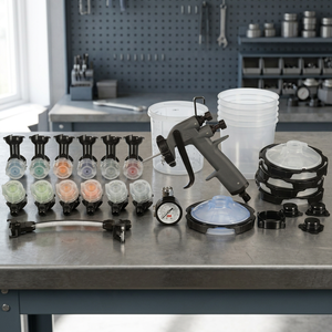 Kit de pistolet à peinture industriel 3M Performance 26878, buse de 2,0 mm, système d'alimentation par gravité avec 12 recharges - Product Image 2