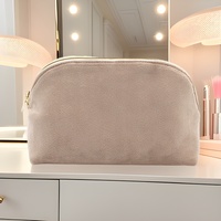 Trousse de Maquillage en Peluche à Motif Bonbons, Fermeture Éclair, Tissu Ultra-Doux, Grande Capacité, Organisateur Cosmétique Portable pour Femme, Idéal Voyage