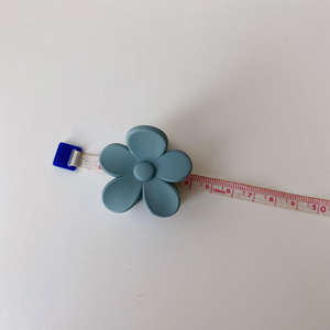 مشابك شعر زهرية جميلة بالجملة للنساء، غير قابلة للكسر، بتصميم كوري مطفي، مشابك شعر للأطفال على شكل زهور، مشابك مخصصة عالية الجودة - Product Image 6