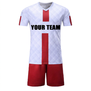 Camisetas de Fútbol Personalizadas Más Vendidas, 100% Poliéster, Cuello en V, Secado Rápido, Uniformes de Fútbol Transpirables, Nombres de Equipos Personalizados, Último Diseño - Product Image 1
