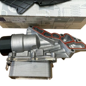 Boîtier de refroidisseur de filtre à huile de Transmission moteur 2721800510 pour <span class=keywords><strong>mercedes</strong></span>-benz W203 W204 CL203 W211 W212 <span class=keywords><strong>W164</strong></span> W251 W221 R230 R171 - Product Image 1