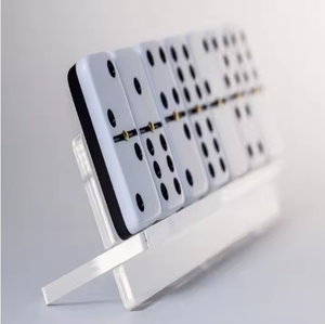 Usine Nouvelle Arrivée Personnalisé Deux Tons Noir et Blanc Acrylique Domino Jeu avec 4 Racks - Product Image 4