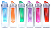 Bouteille d'eau isolée en Tritan de 700 ml sans BPA avec infuseur à fruits, bouteille de sport, gobelet de voyage, shaker à jus, bouteille d'eau avec infuseur à fruits
