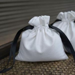 Pochettes en coton personnalisées de haute qualité avec cordon de serrage, couleur naturelle, sacs de rangement anti-poussière avec rubans noirs - Product Image 4
