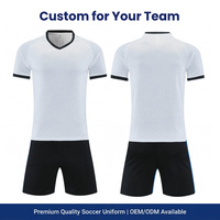 Uniforme de Fútbol Personalizado, Sublimado, de Malla de Poliéster, con Logotipo, Nombre y Número, Camiseta de Fútbol OEM al por Mayor