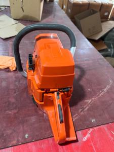 2025 Fabriek Hete Aanbieding Professionele Hus288 Kettingzaag Benzine Kettingzaag voor Houtzagen - Product Image 3