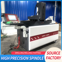 Machine de fraisage et de perçage CNC pour profilés en aluminium, machine intégrée de rainurage et de perçage pour portes et fenêtres en aluminium et en bois, 4 axes BT40 FANUC
