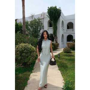 Ensemble deux pièces Aqua Green Regium, style club décontracté, coupe ajustée, tricot de coton, short longueur cheville, taille unique XL, imprimé uni - Product Image 1