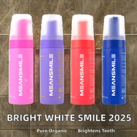 Dentifrice Moussant Blanchissant Saveur Fruitée Nettoyage Profond Élimine les Taches Dentaires pour des Dents Plus Blanches et une Haleine Fraîche pour Usage Quotidien à Domicile