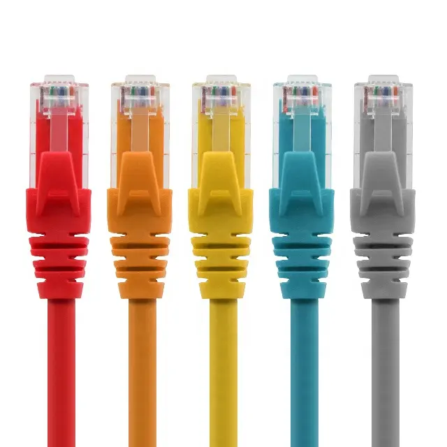 คอมพิวเตอร์ใช้ RJ45เชื่อมต่อพีวีซีแจ็คเก็ตลวดทองแดง Cat5e Cat6 UTP FTP สายเคเบิลเครือข่ายในร่มสายแพทช์