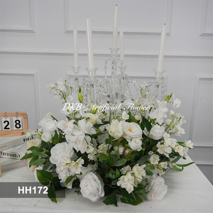 พวงหรีดดอกกุหลาบสีขาวประดิษฐ์พร้อมเชิงเทียนตกแต่งโต๊ะกลางสำหรับงานแต่งงาน - Product Image 2
