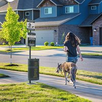 Vente en gros d'usine Station de collecte de déchets pour animaux de compagnie Parc Conteneur de déchets Sac distributeur Bin