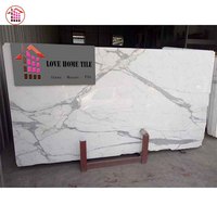 Marbre blanc Calacatta pour mur de fond, sol, mur, escaliers, plan de travail de cuisine, blanc naturel d'Italie avec des veines grises, grande dalle
