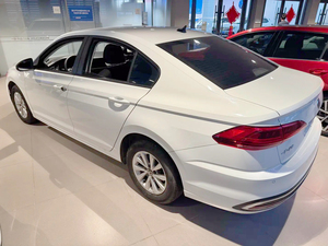 Mejor <span class=keywords><strong>Precio</strong></span>, Volkswagen <span class=keywords><strong>Bora</strong></span> 2024 <span class=keywords><strong>Usado</strong></span>, 200TSI DSG Edición Changxing, Sedán de Gasolina, 4 Puertas, 5 Asientos, 75k-100k Millas, Hecho en China - Product Image 5